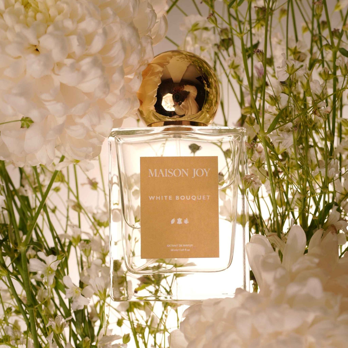 WHITE BOUQUET